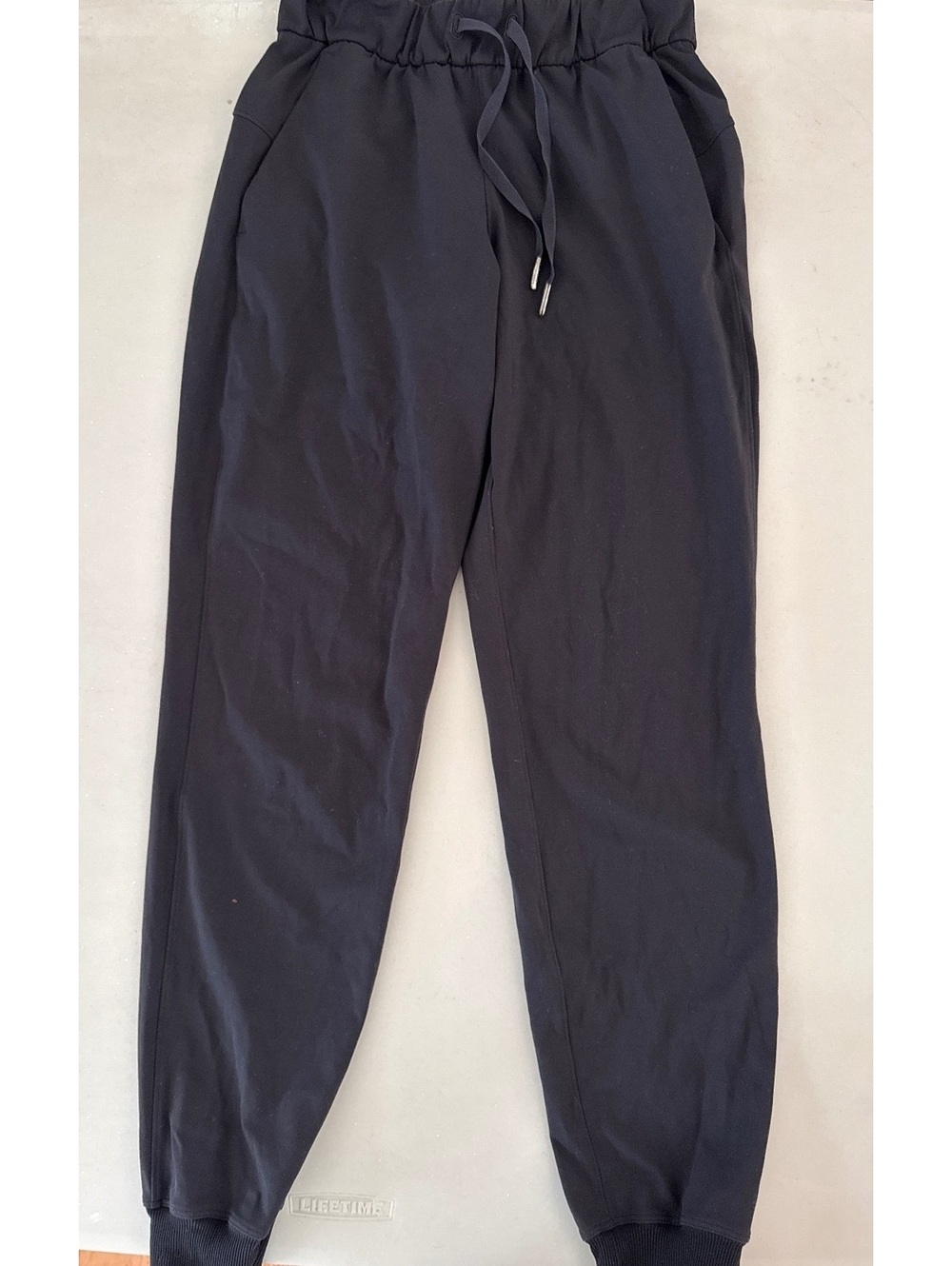 Lululemon joggers size small
